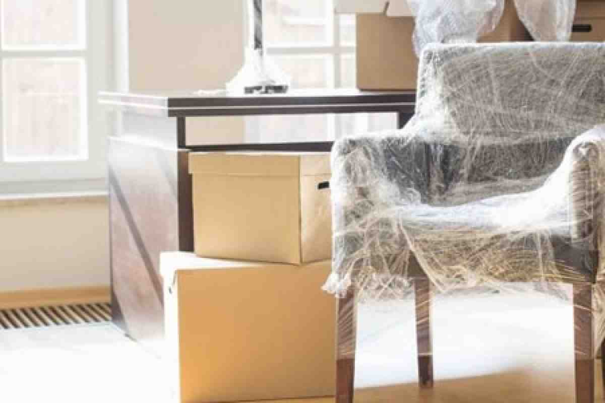 Как правильно перевозить мебель: основные нюансы